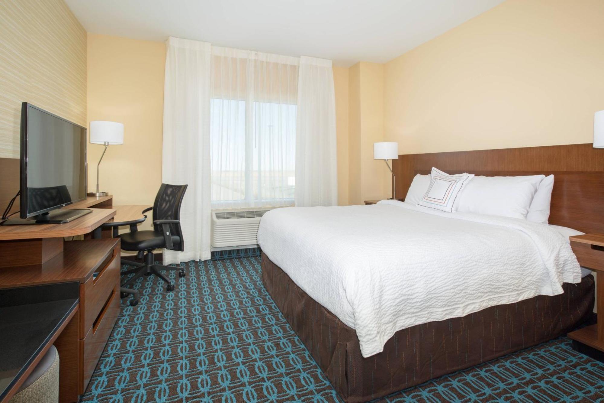 Fairfield Inn & Suites By Marriott Burlington Exterior photo